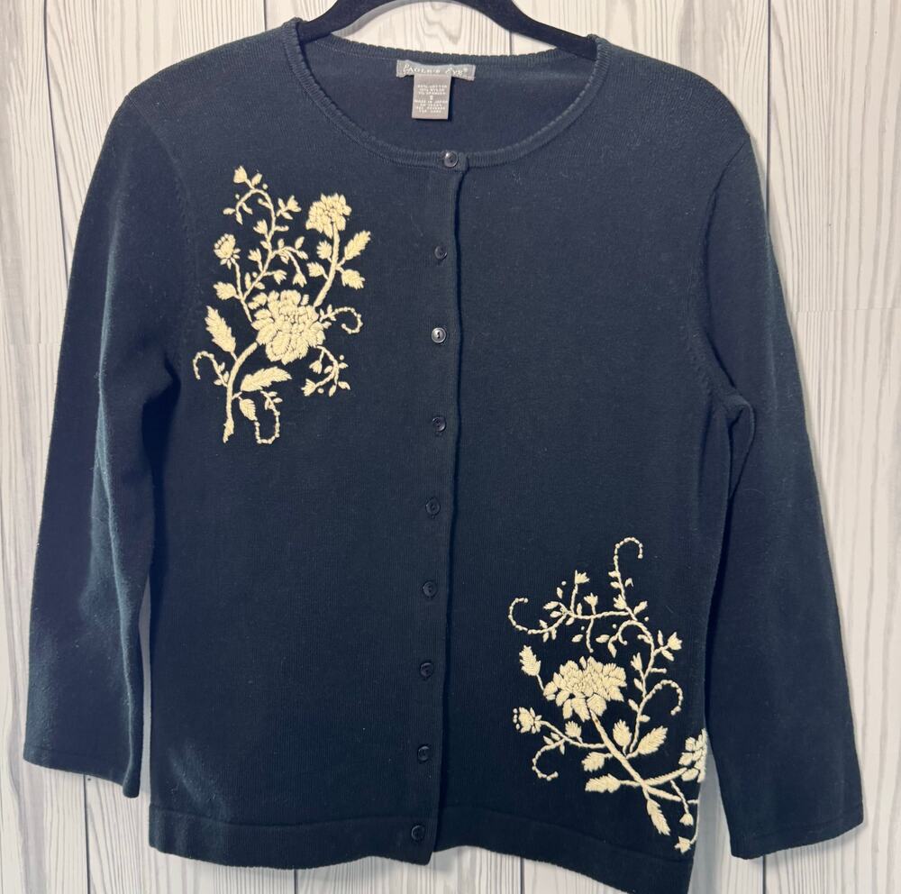 VTG Eagle Eye Black Cardigan Cream Floral Decor Button Up Size Small